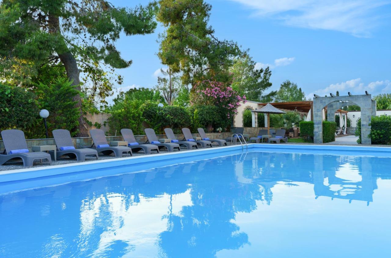 Stefania Hotel アマリントス エクステリア 写真