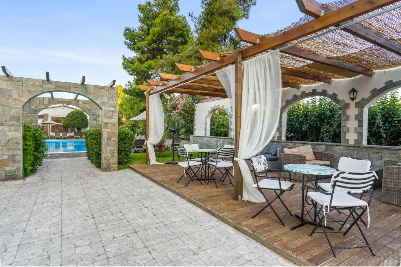 Stefania Hotel アマリントス エクステリア 写真